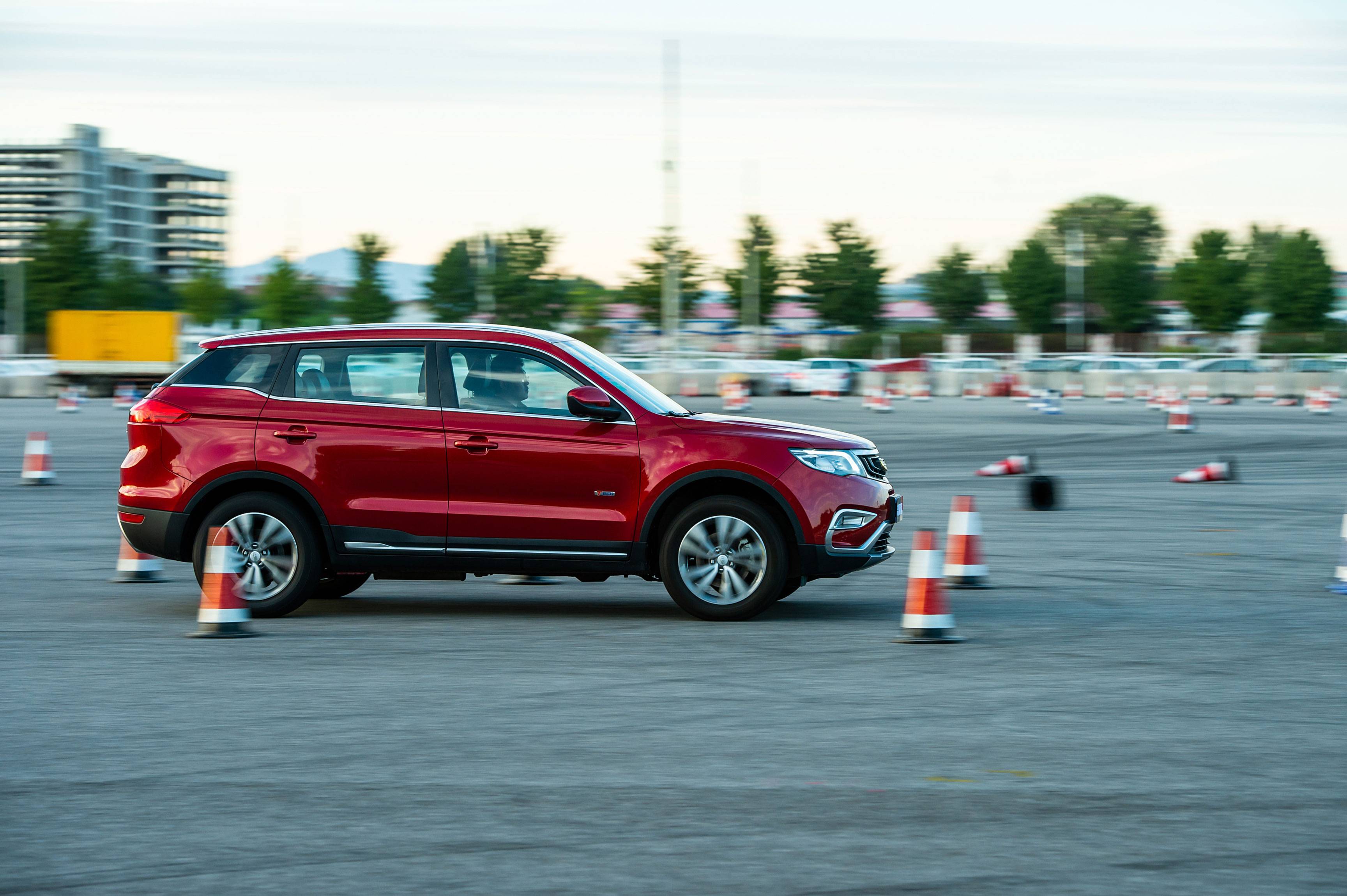 10万公里的吉利博越,10万公里的手动博越还值得买吗