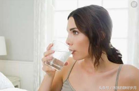 世卫组织推荐孕妈妈要正确补充叶酸；准爸爸也不能仅仅是看客哦