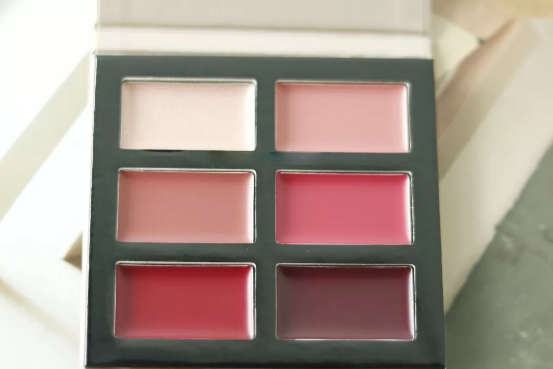 用hm的化妆品化全妆,用了hm的东西不想买