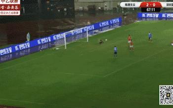 豪雨挡不住胜利的步伐！昨晚，南通支云2:0战胜深圳雷曼，稳坐南区第二！