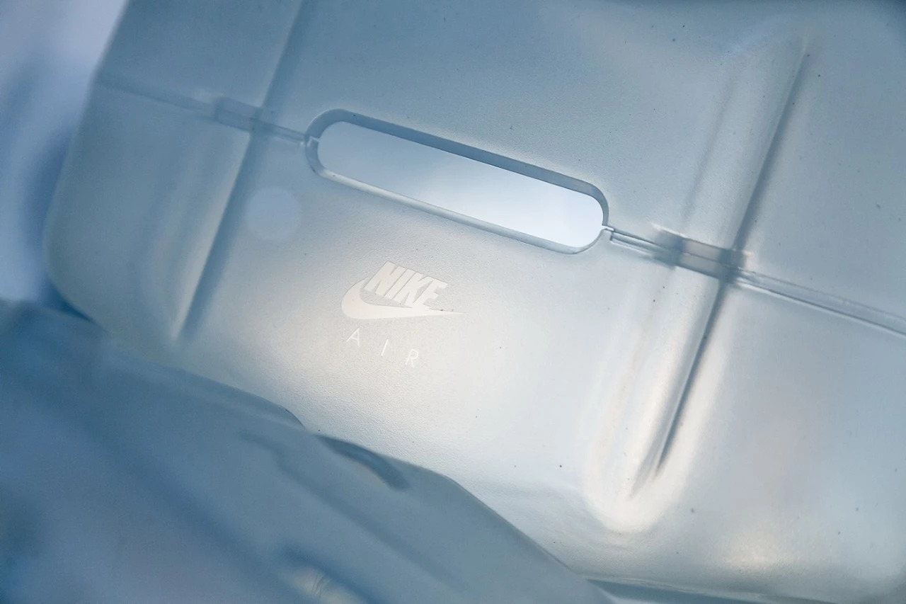 这位设计师太有才了,这位设计师的脑洞也是真够逆天的