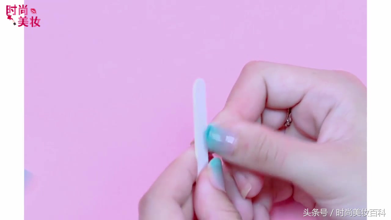 美甲蝴蝶贴纸网红爆款,tomoni美甲贴纸