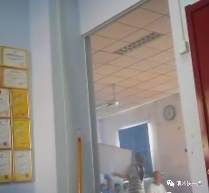 滨州某店惊现“神奇的床垫”！躺着就能治病？谁来管管……