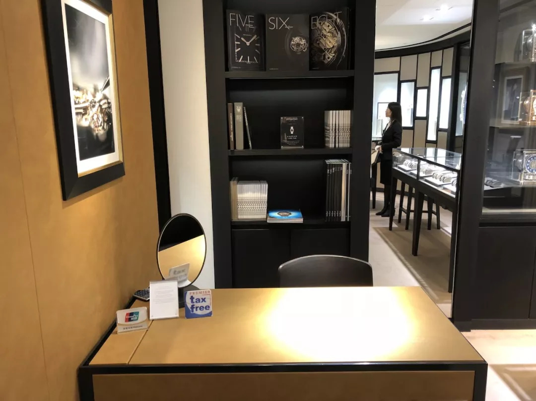 20万左右表,20万的表5万差价要不要在国外买