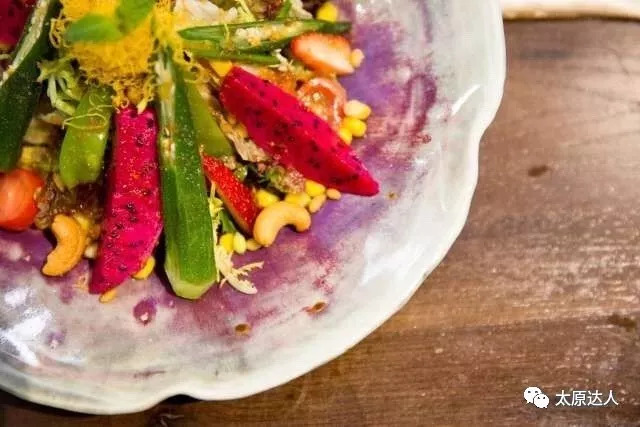 7折！开在美术馆里的大师级日料！100+种菜品无限畅吃~