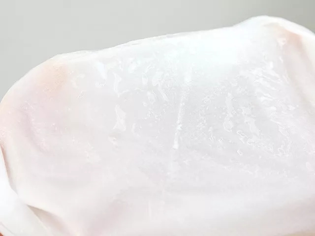 脚干裂脱皮的必备神器,脚部干裂起皮涂它全好了