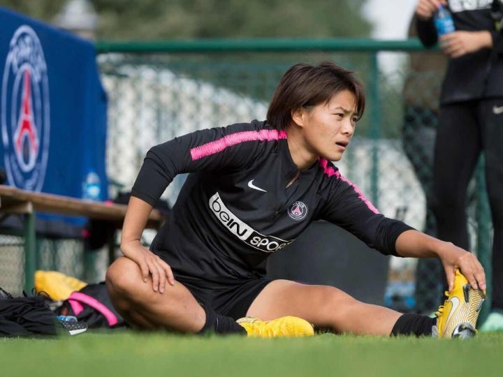 欧冠6-1逆转巴黎英雄梅西,欧冠最新战况梅西