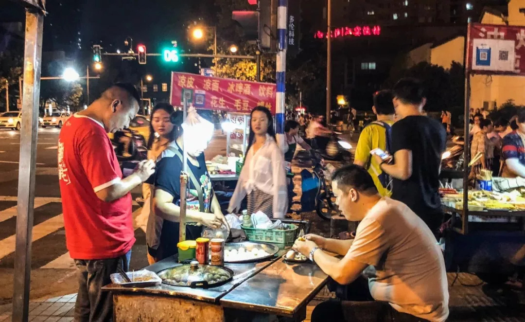 南京的夜晚真实图片,2005年的南京街头真实影像