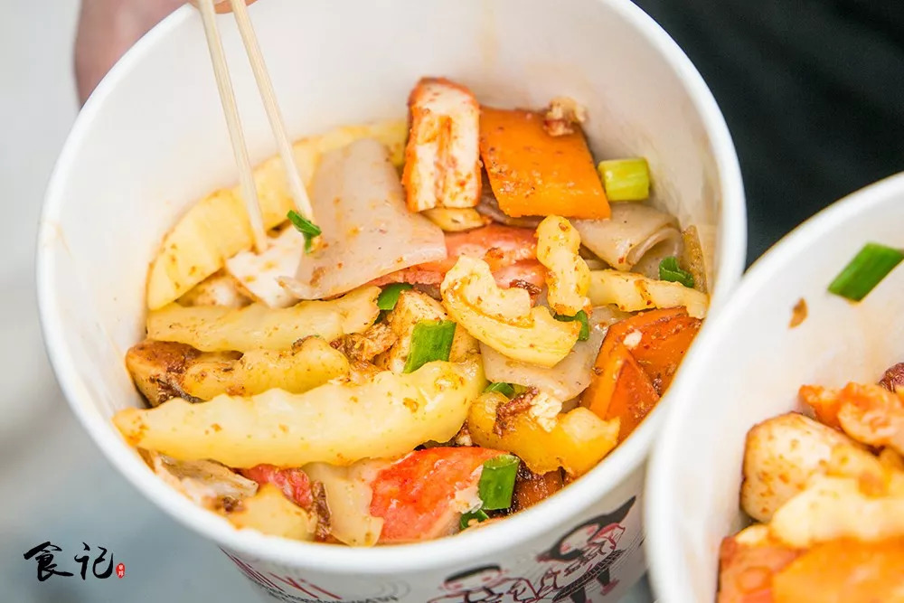 街边铁板烧多少钱一份,杭州校门口铁板烧