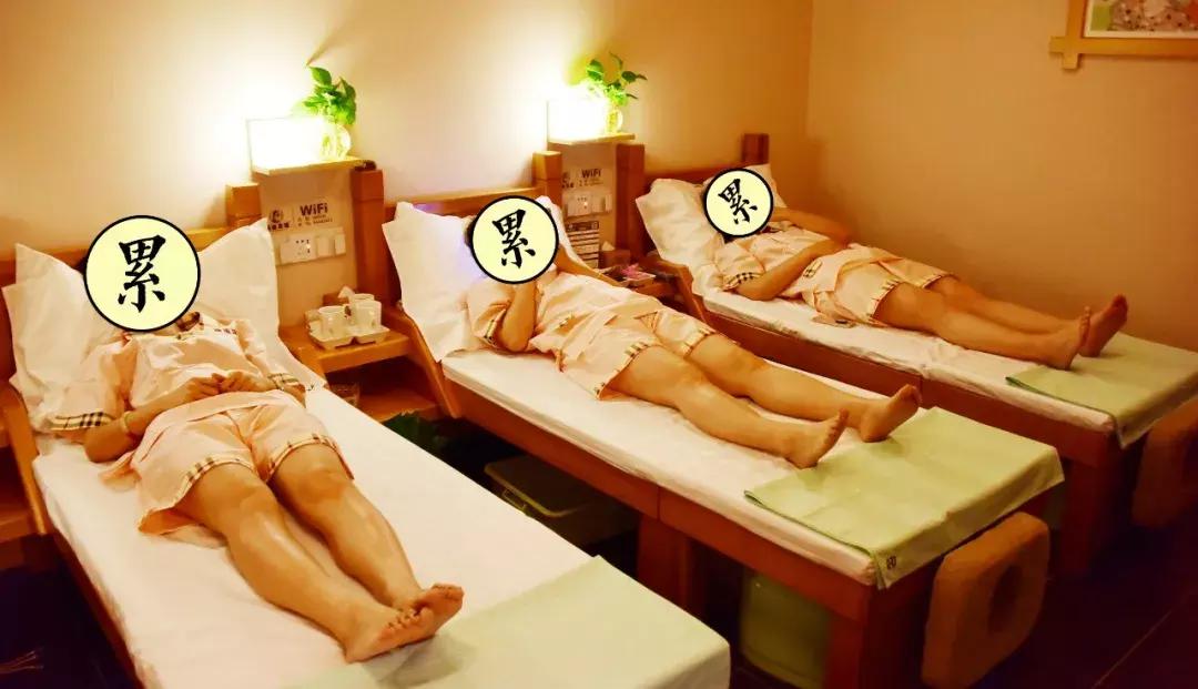 松肩背按摩视频,松肩沉肘含胸拔背