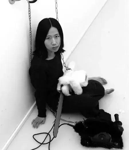 80后女孩，割舌自述：我们是最受压迫的一代