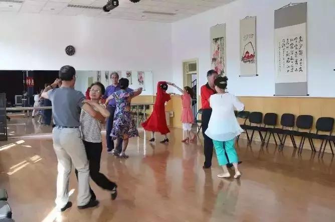 大信阳跃升为三线城市，再次传遍信阳人的朋友圈