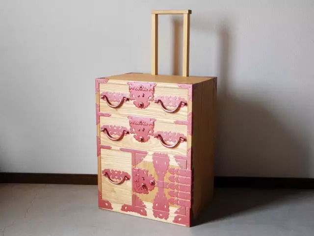 旅行箱怎么设计才能时尚,旅行箱设计排版