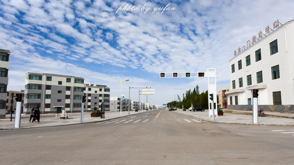 世界上最大的深水沟,世界上最深的沟谷