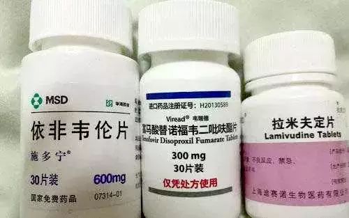 hiv吃抗病毒药还会传染吗,hiv抗病毒期间症状会消失吗