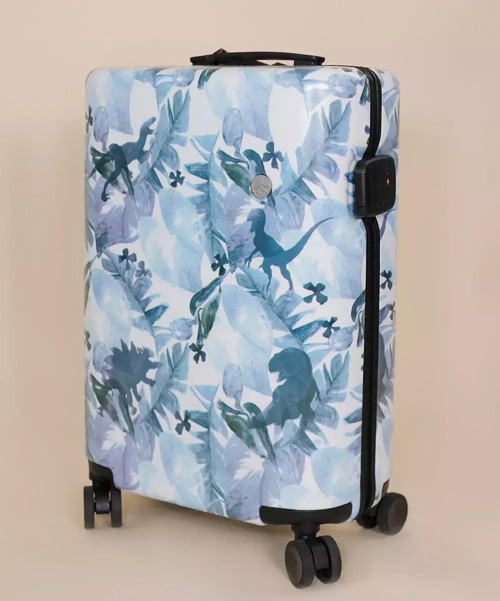 梁洛施秋冬穿搭,梁洛施机场装扮