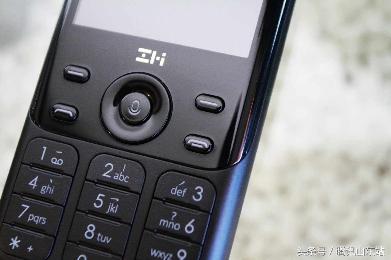 怀旧与时尚的碰撞,复古与科技的碰撞