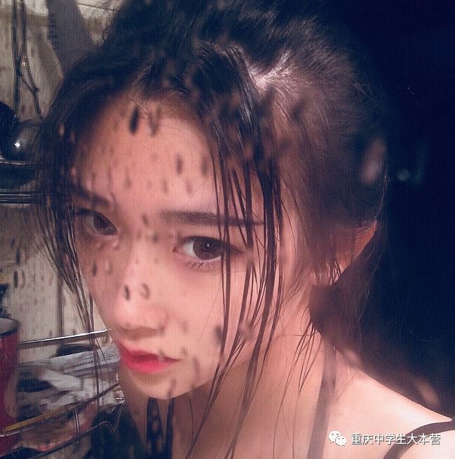 「重庆校花」四十二中小姐姐颜值高有才华,简直不要太棒啦~