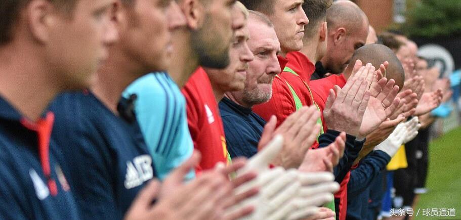 我的梦想是一名足球运动员,我的梦想是一名篮球冠军