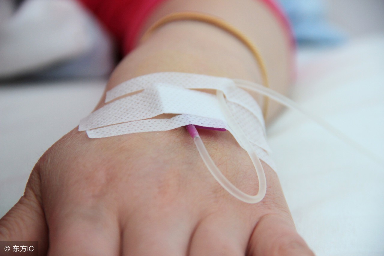 脚后跟痛是不是痛风警惕四种病,脚后跟痛风一直疼怎么处理