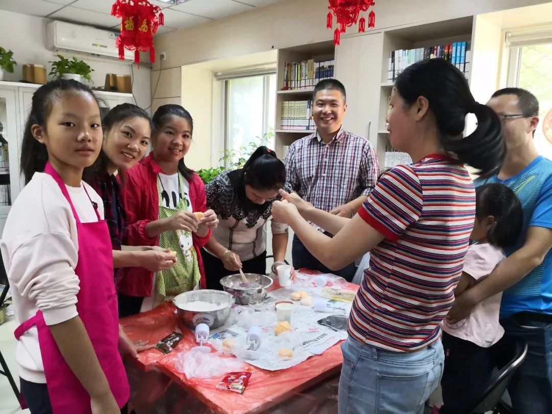 青年之声｜小长假来社区青年汇吧，和大家一起过中秋！