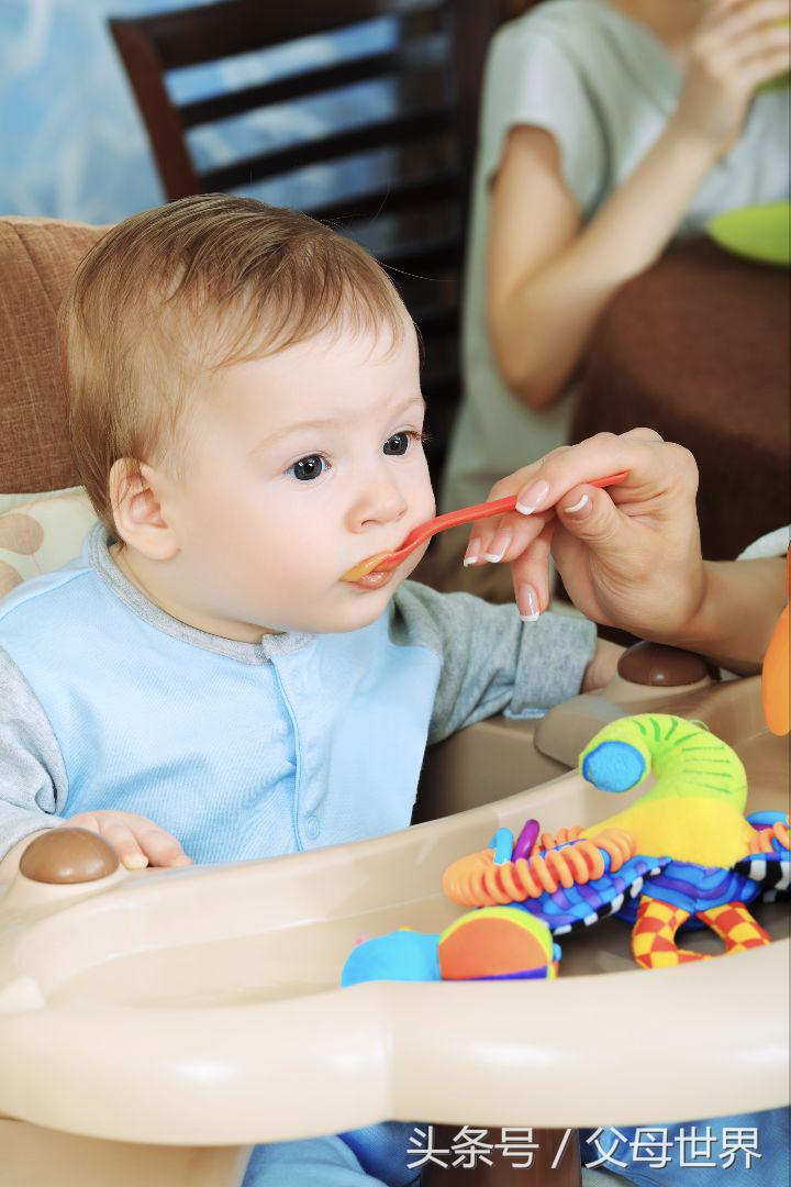 秋季宝宝能不能吃螃蟹,宝宝吃螃蟹不能吃什么东西