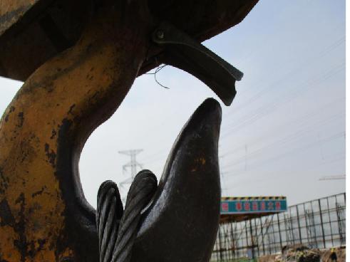 塔式起重机附着和顶升,简述塔式起重机顶升作业注意事项