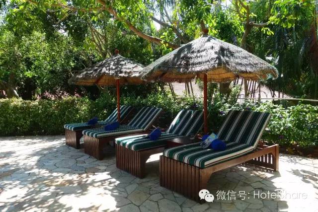 鍥藉唴涓囪豹绯诲垪搴﹀亣閰掑簵,涓浗棣栧涓囪豹搴﹀亣閰掑簵