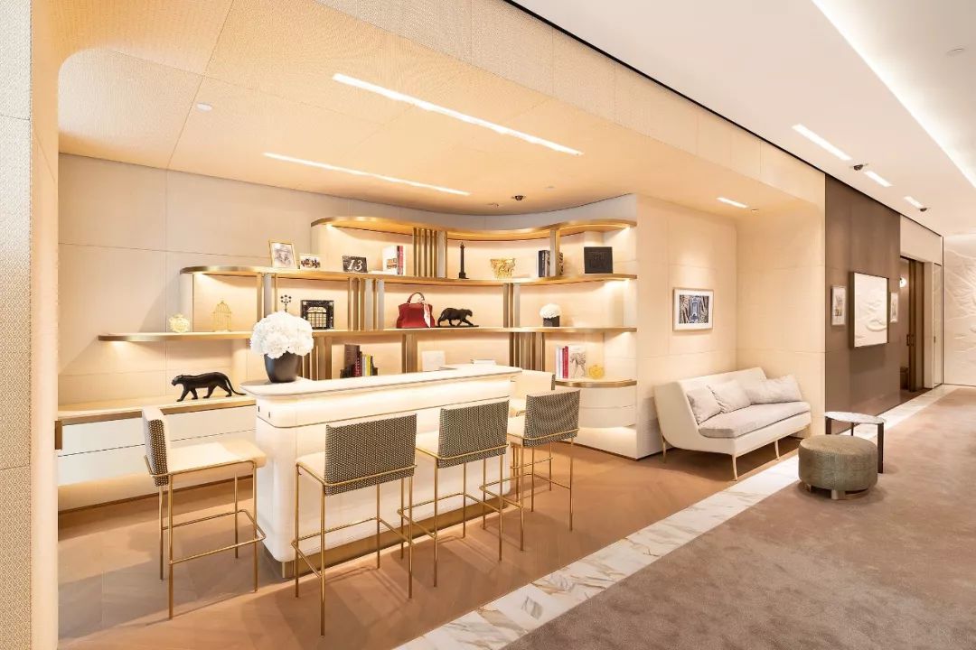 尖沙咀卡地亚精品店,国庆假期打卡店