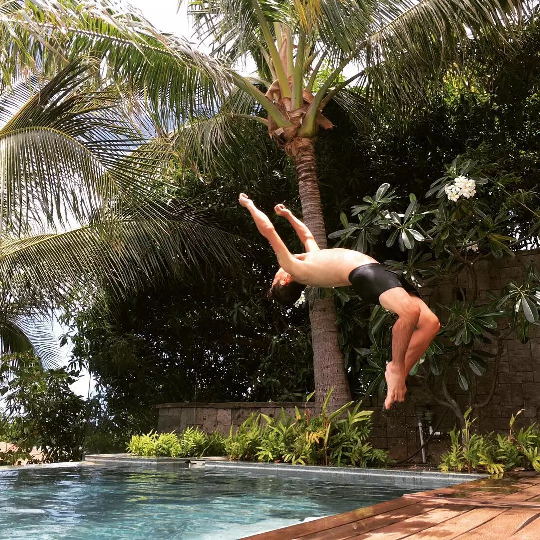 “有钱人的快乐你们想象不到！”这位日本亿万富豪，将……