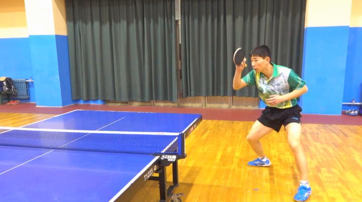 直拍正手发力的技巧,直拍正手快速发力技巧