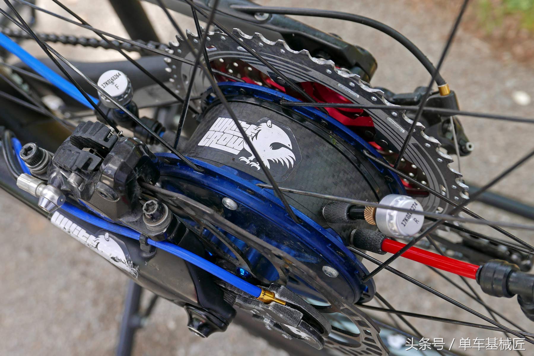 自动给轮胎充气工具,自动充气轮胎的充气系统