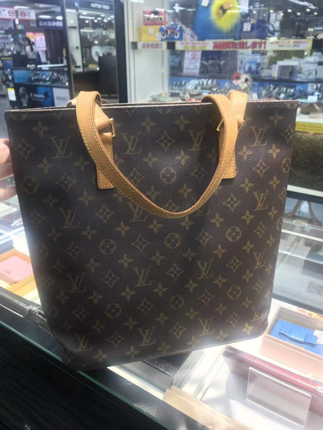 日本东京人气中古店,日本东京中古店女鞋