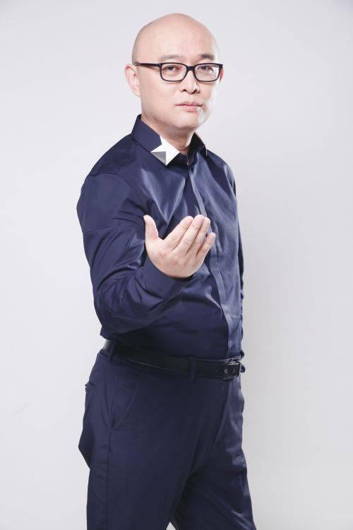 孟非：我是个普通的南京市民，比较恋家，最喜欢随遇而安的生活