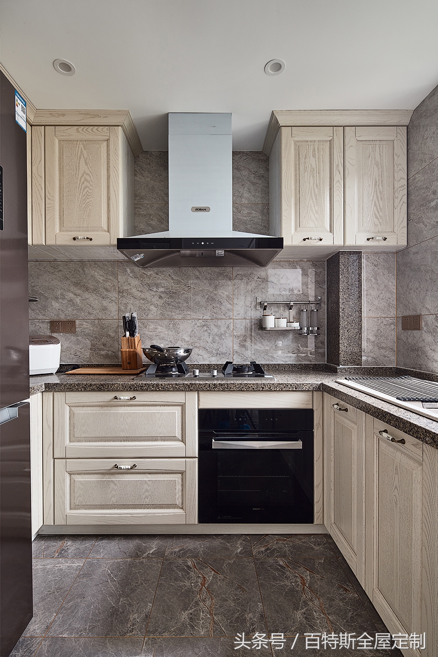 橱柜最新设计简单实用大气,橱柜装修设计总有一款适合你