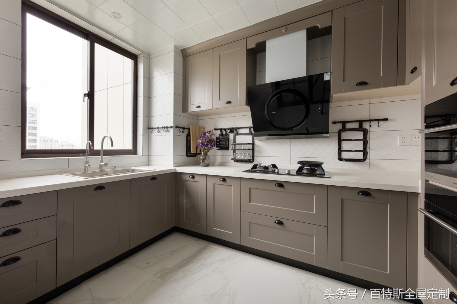 橱柜最新设计简单实用大气,橱柜装修设计总有一款适合你