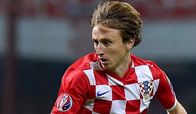 莫德里奇世界杯罗梅罗,莫德里奇打败梅罗