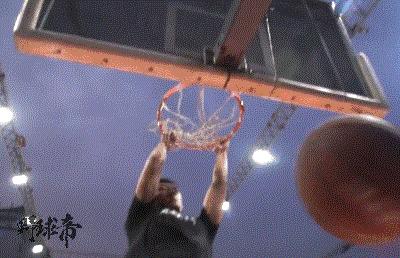 1人挑衅16人！野场狂输50分！这！就是嘴遁！