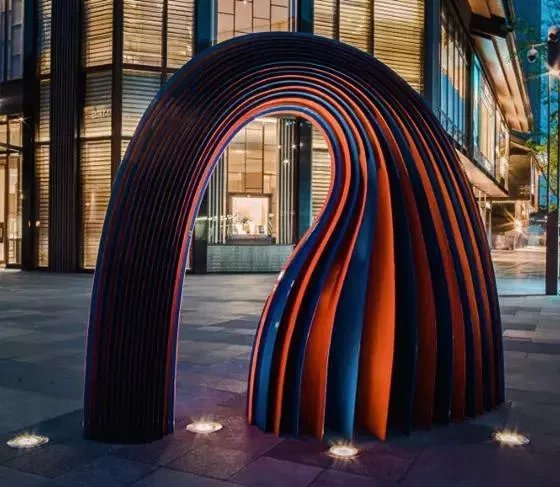 成都太古里裸眼3d龙雕塑,成都18个雕塑