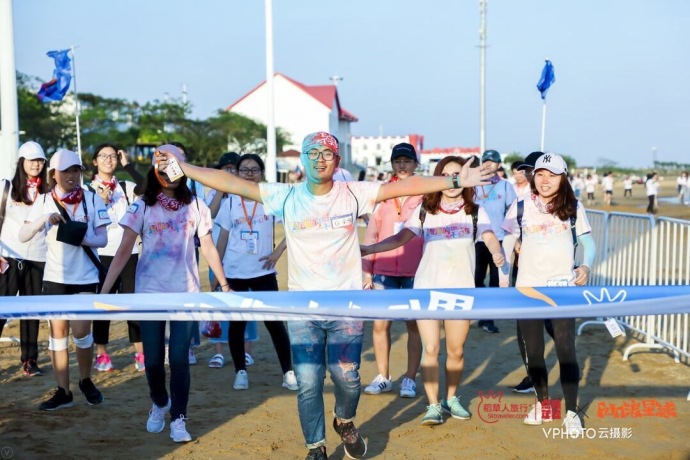 “趣你的十公里”2018稻草人旅行公益行走圆满收官