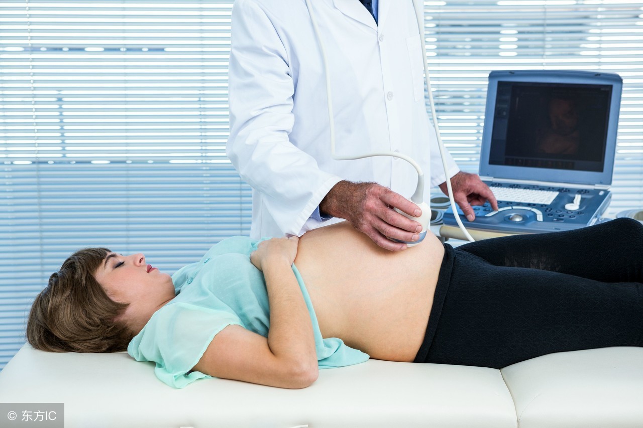 怀孕三个月小肚子下坠疼怎么回事,怀孕三个月躺下的时候肚子拉扯疼