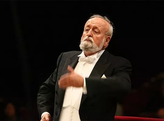 安妮索菲穆特音乐会门票,安妮索菲穆特上海献花