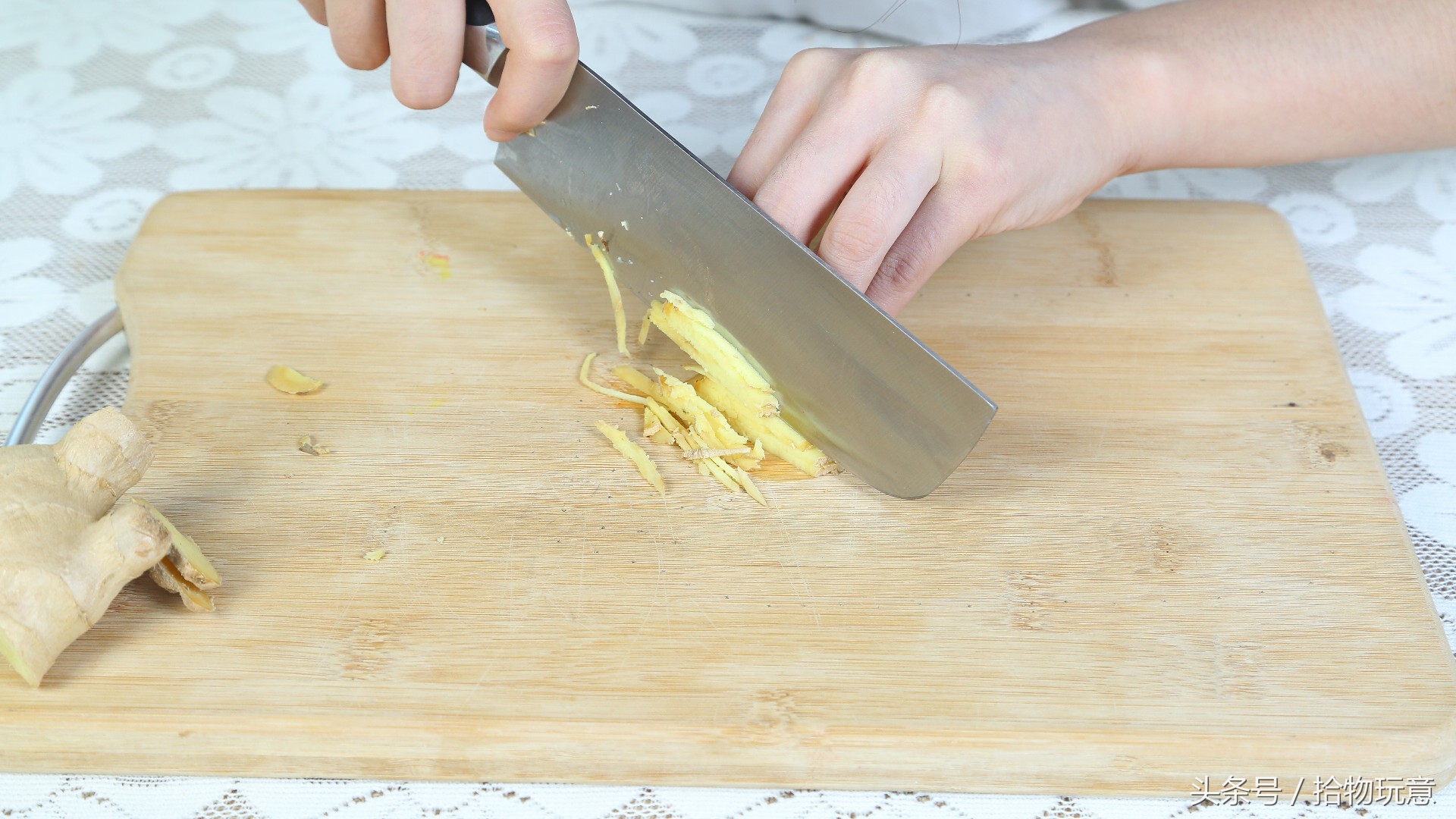 祛湿很简单,教你一招最迅速的祛湿方法