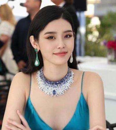 想要锦鲤奚梦瑶的好运和颜值，先在脸上下功夫4款人气美容仪推荐