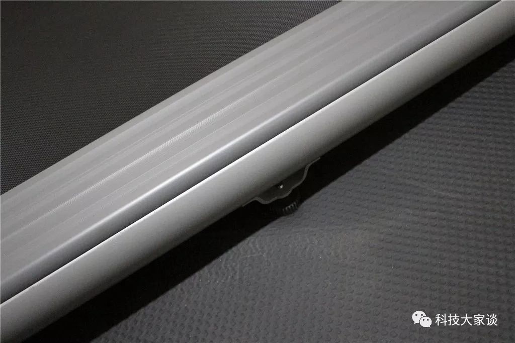 亿健智能跑步机m1测评,亿健精灵air跑步机怎么调节坡度