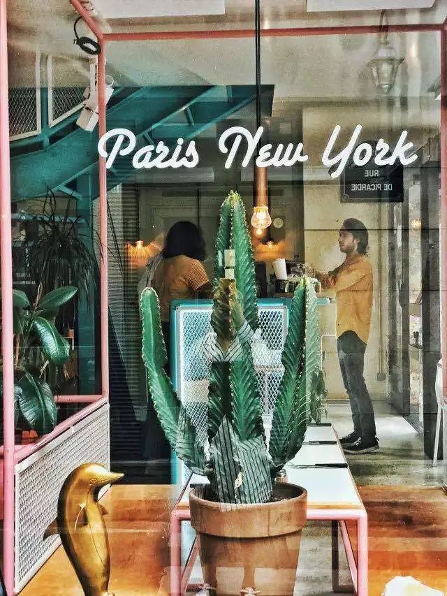 高跟鞋走秀时装周,2020秋冬高跟鞋时装周