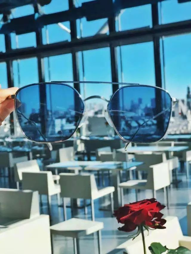 高跟鞋走秀时装周,2020秋冬高跟鞋时装周