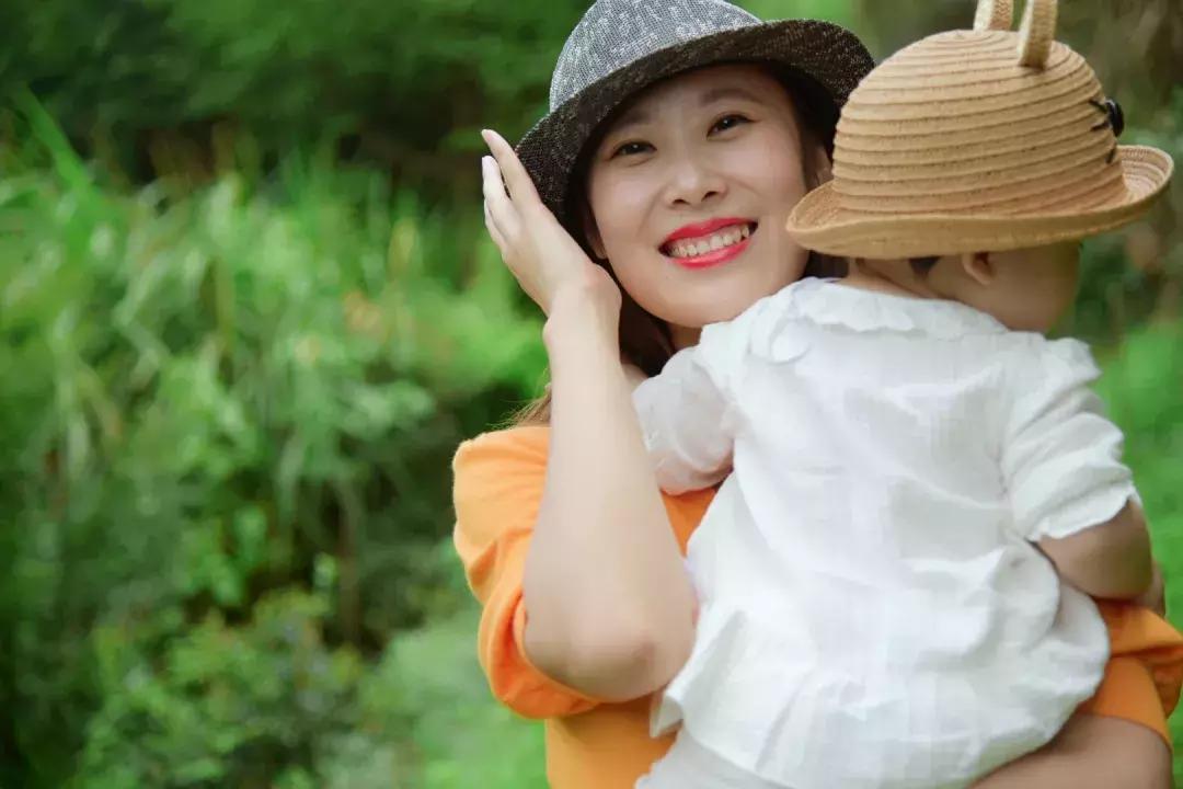 行李打包最省空间的方法,打包箱的收纳方法