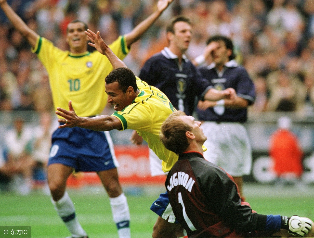 足球后卫十大经典之作,fiba世预赛十大后卫