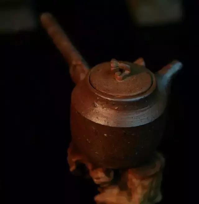 柴烧瓷器：看似不完美，有的人却爱不释手，魅力何在？